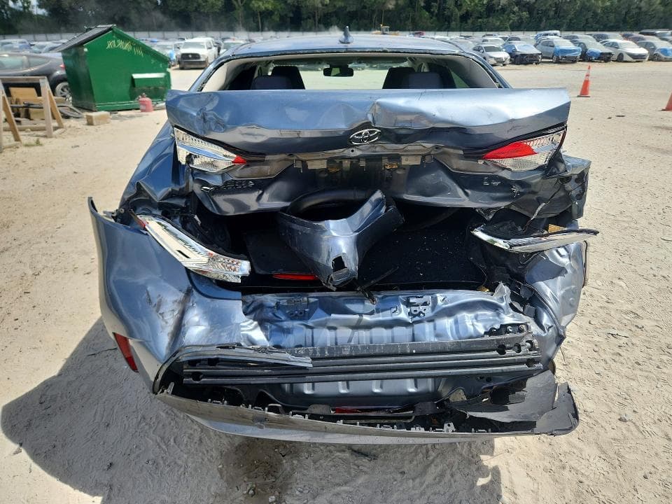 2020 TOYOTA COROLLA LE 6