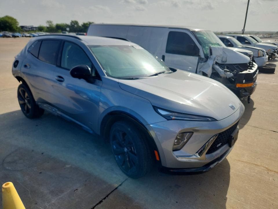 2024 BUICK ENVISION ESSENCE 4