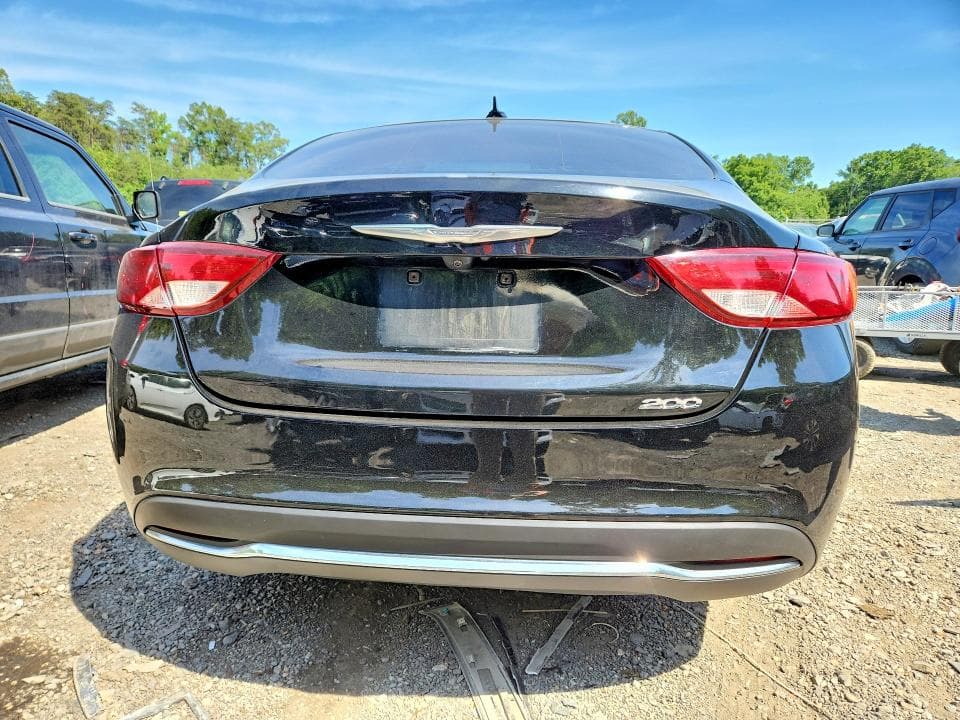 2017 CHRYSLER 200 LIMITED 6