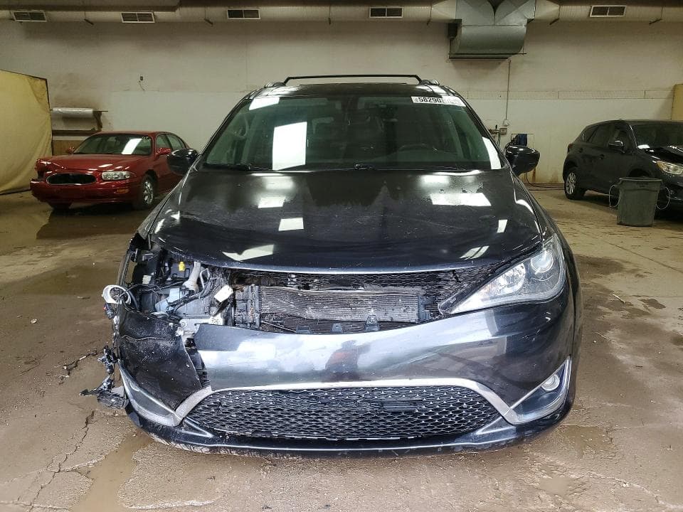 2017 CHRYSLER PACIFICA TOURING L 5