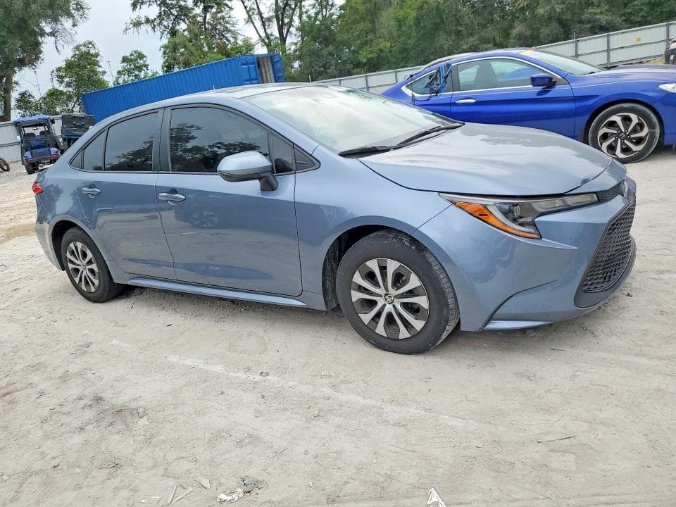 2022 TOYOTA COROLLA LE 4