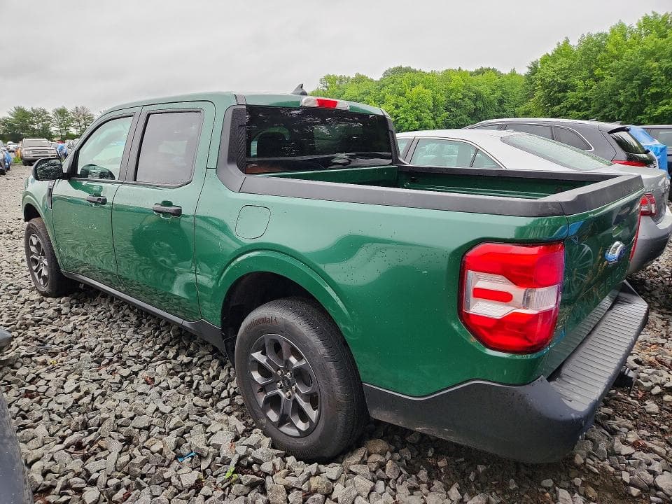 2024 FORD MAVERICK XLT 2