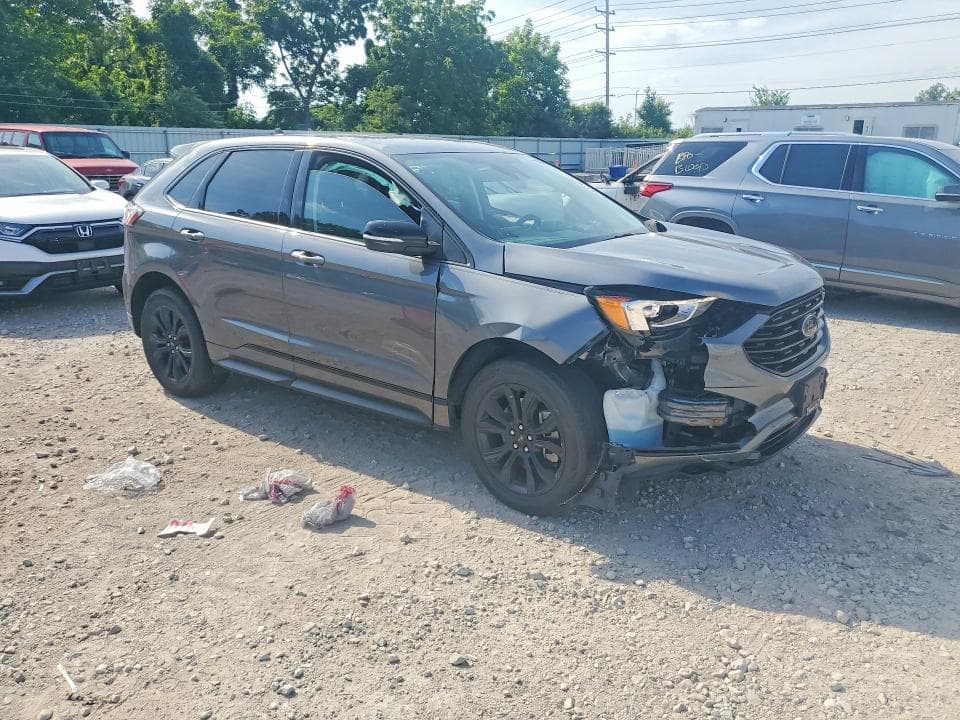 2024 FORD EDGE SE 4