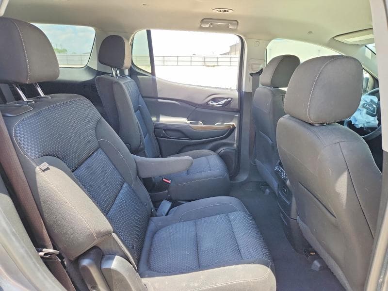 2021 GMC ACADIA SLE 11