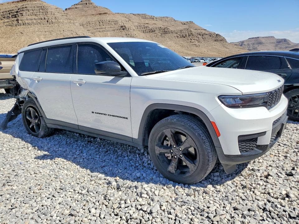 2023 JEEP GRAND CHEROKEE L LAREDO 4