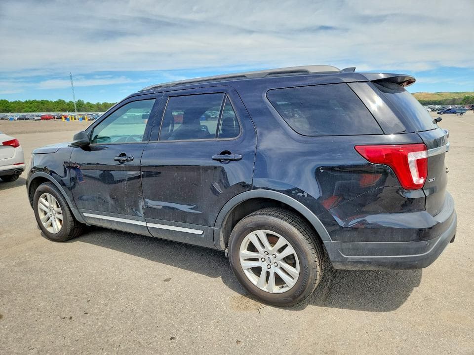 2019 FORD EXPLORER XLT 2