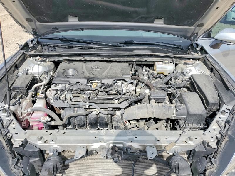 2022 TOYOTA CAMRY XLE 11