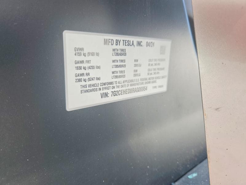 2024 TESLA CYBERTRUCK 12