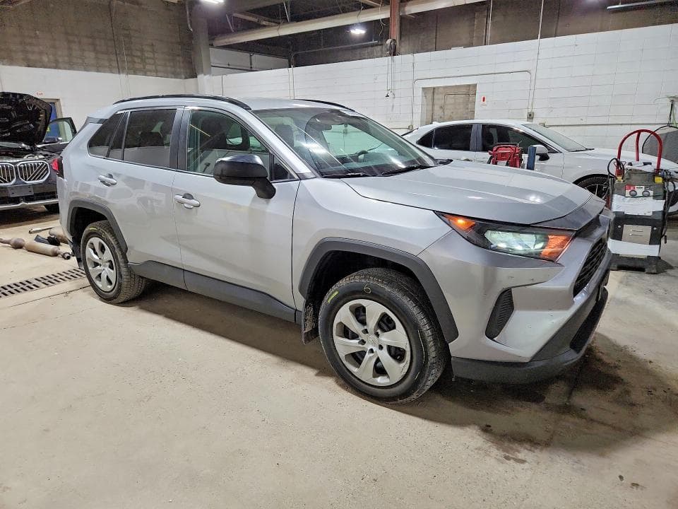 2019 TOYOTA RAV4 LE 4