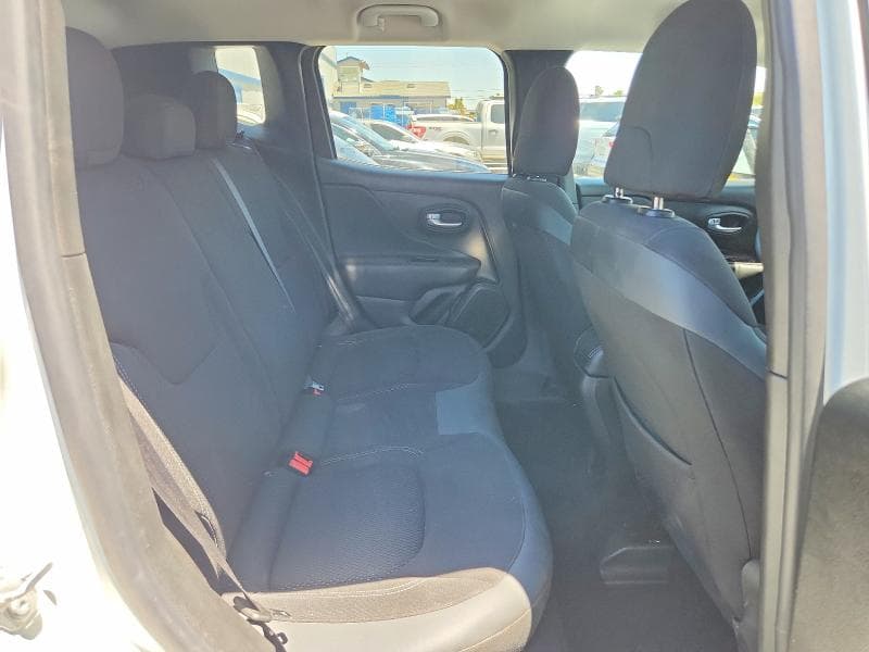 2023 JEEP RENEGADE ALTITUDE 10