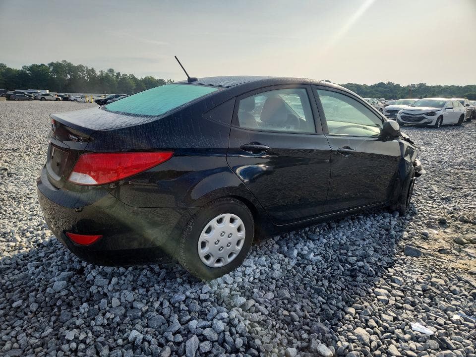 2017 HYUNDAI ACCENT SE 3