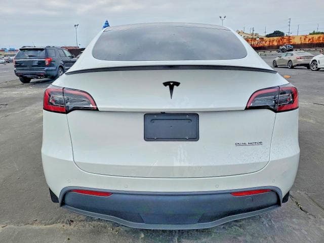 2022 TESLA MODEL Y 6
