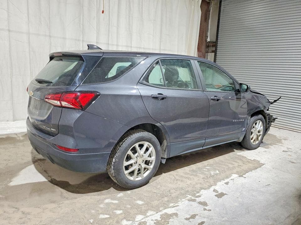2022 CHEVROLET EQUINOX LS 3
