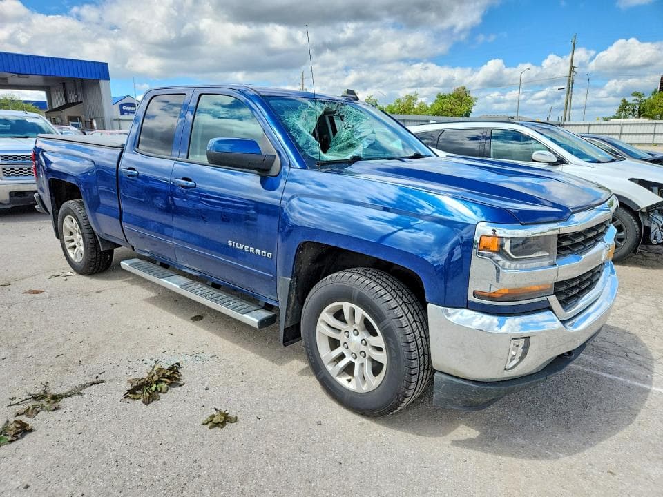 2017 CHEVROLET SILVERADO K1500 LT 4