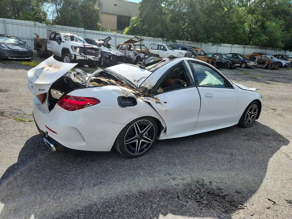 2024 MERCEDES-BENZ C 300 4MATIC 3