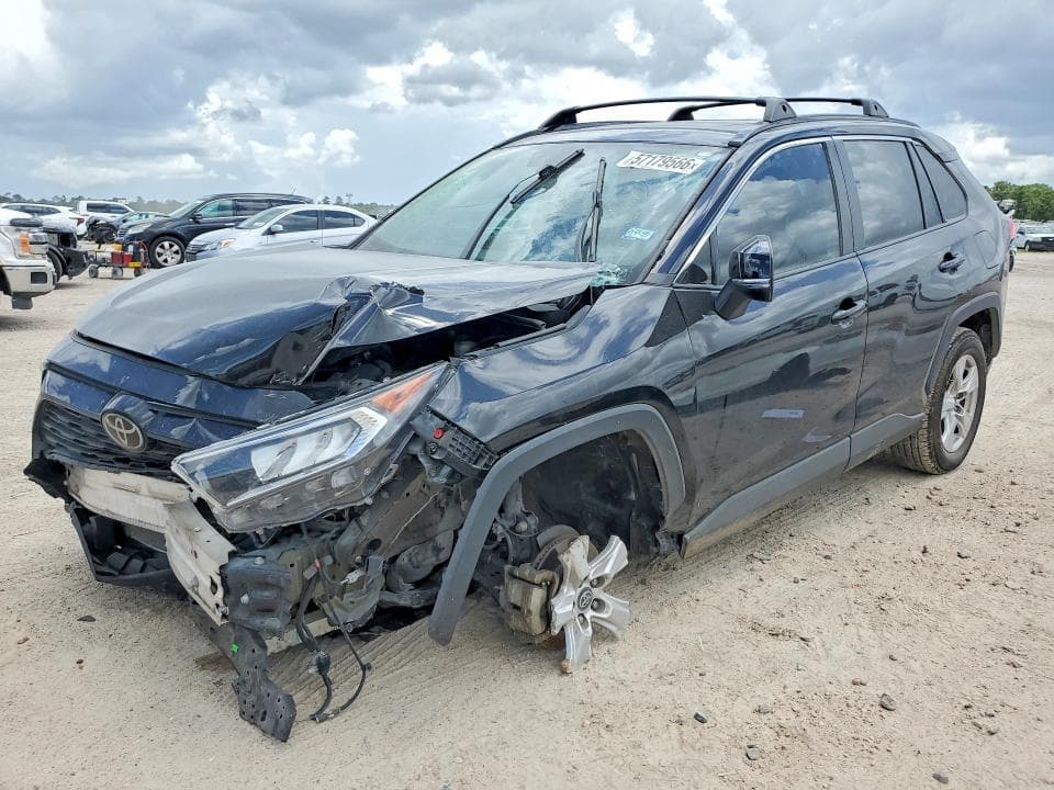 2020 TOYOTA RAV4 XLE - 1