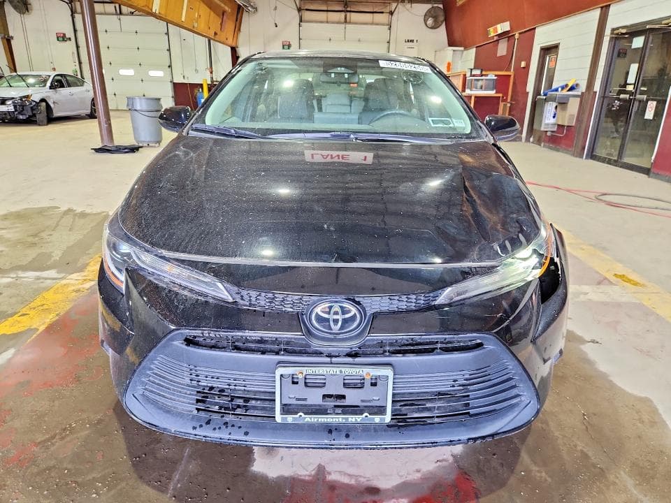 2024 TOYOTA COROLLA LE 5