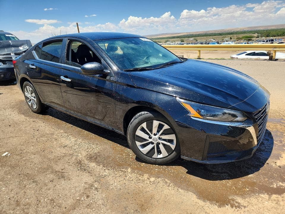 2025 NISSAN ALTIMA S 4