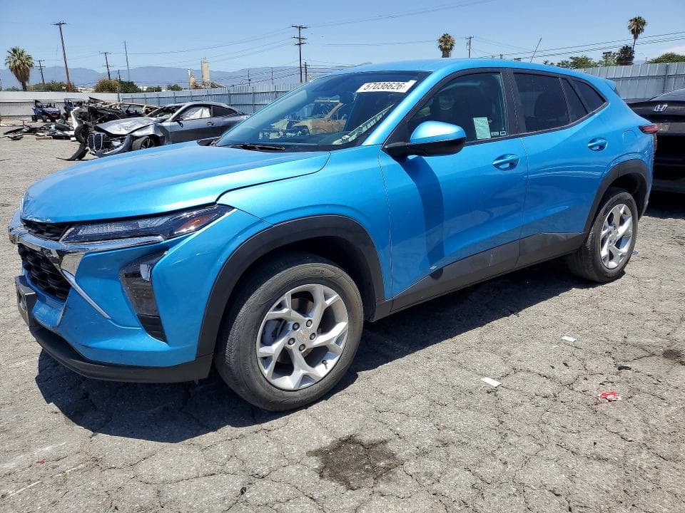 2025 CHEVROLET TRAX LS - 1