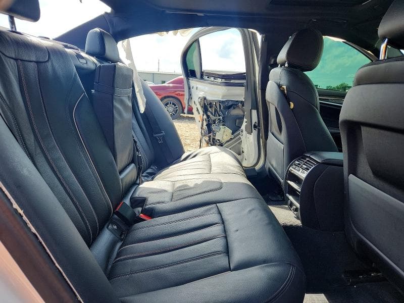 2019 BMW 540 I 10