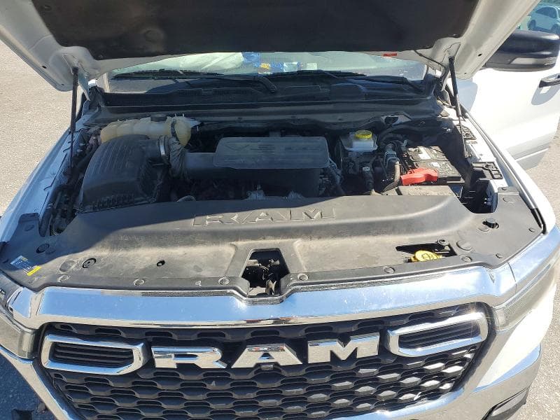 2025 RAM 1500 BIG HORN 11