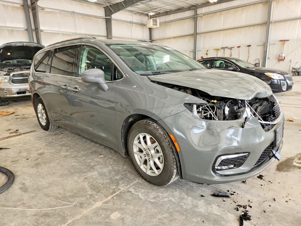 2021 CHRYSLER PACIFICA TOURING L 4
