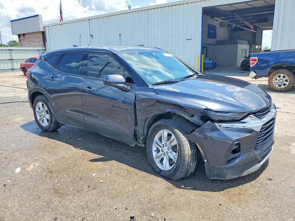 2022 CHEVROLET BLAZER 2LT 4