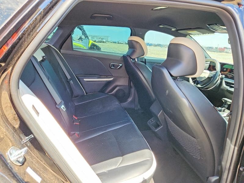 2026 KIA K4 10