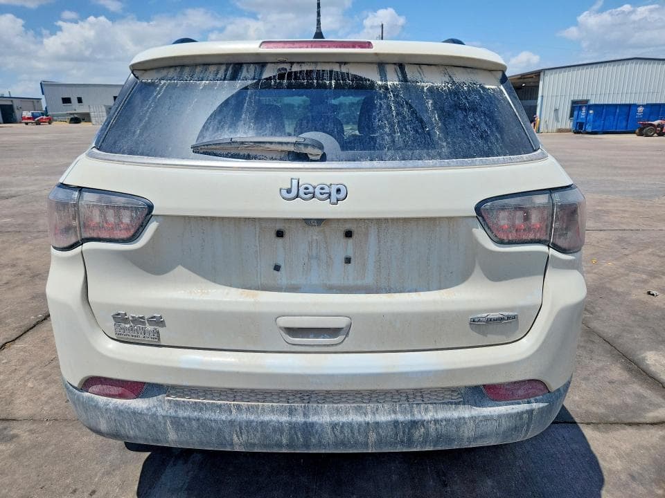 2022 JEEP COMPASS LATITUDE LUX 6