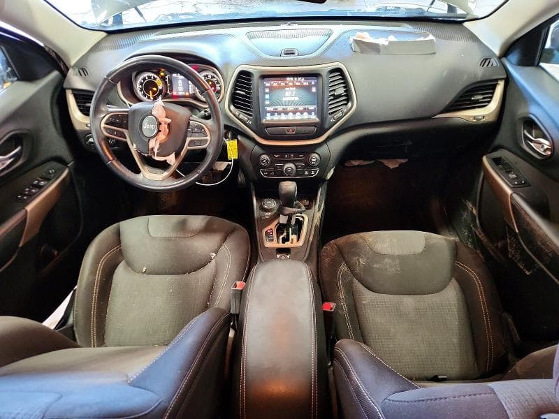 2017 JEEP CHEROKEE LATITUDE 8