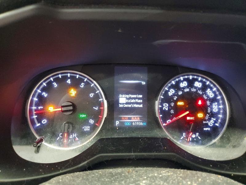2021 TOYOTA RAV4 LE 9