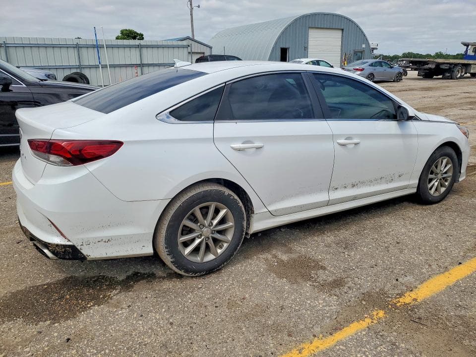 2019 HYUNDAI SONATA SE 3