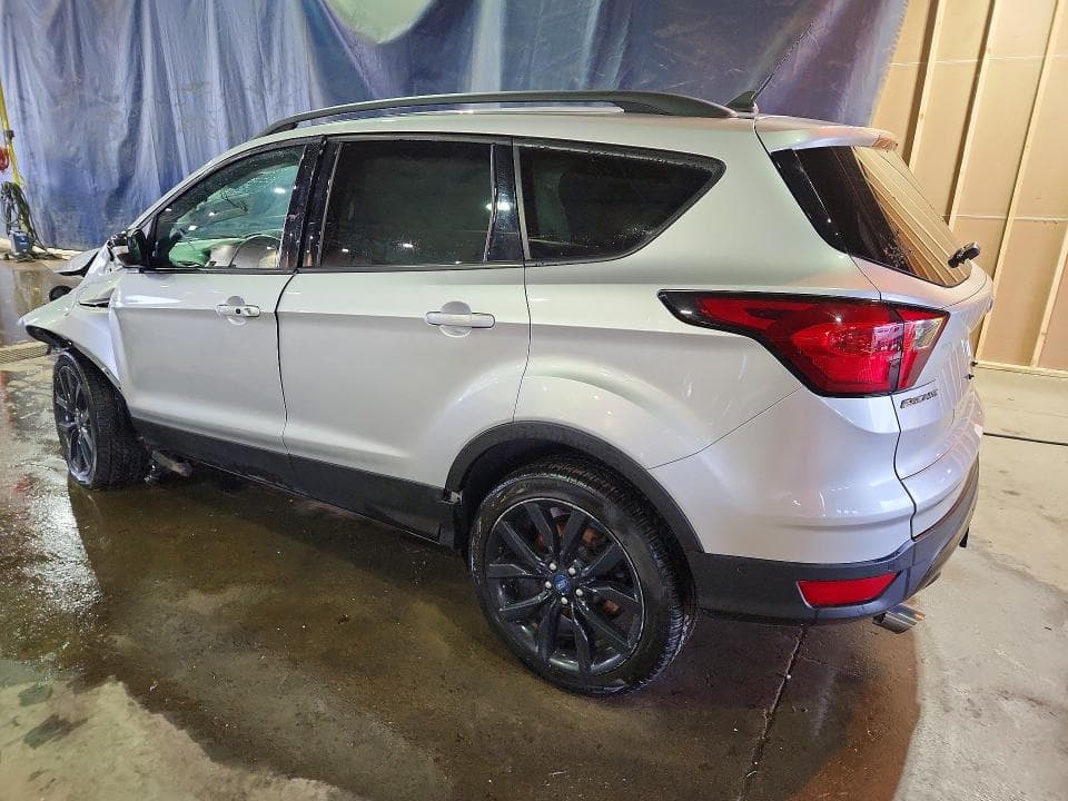 2019 FORD ESCAPE TITANIUM 2