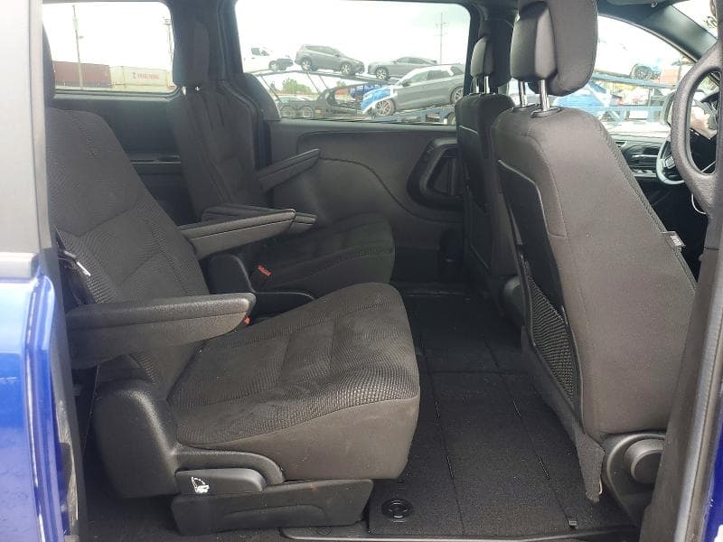 2020 DODGE GRAND CARAVAN SE 11