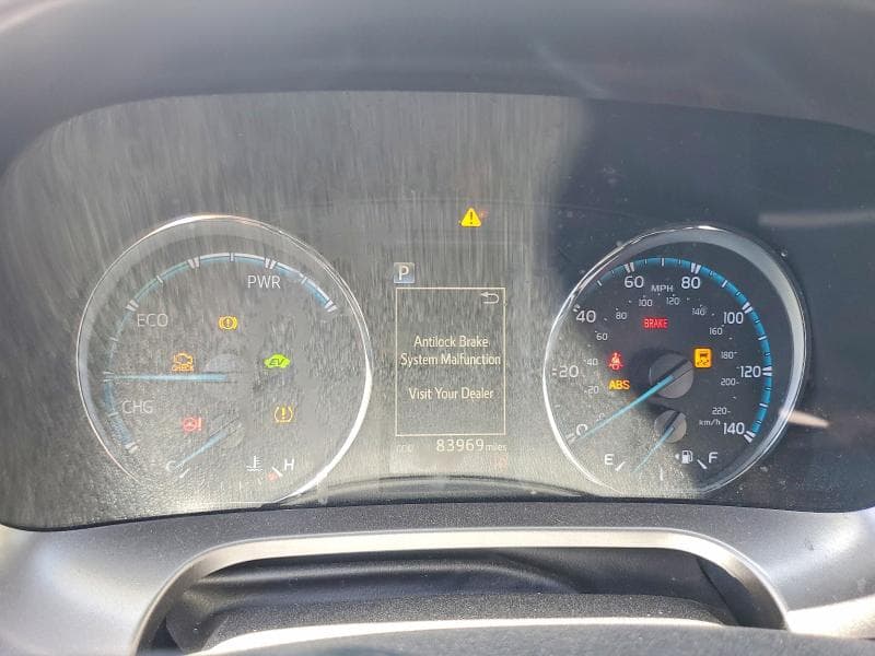 2018 TOYOTA RAV4 HV SE 9
