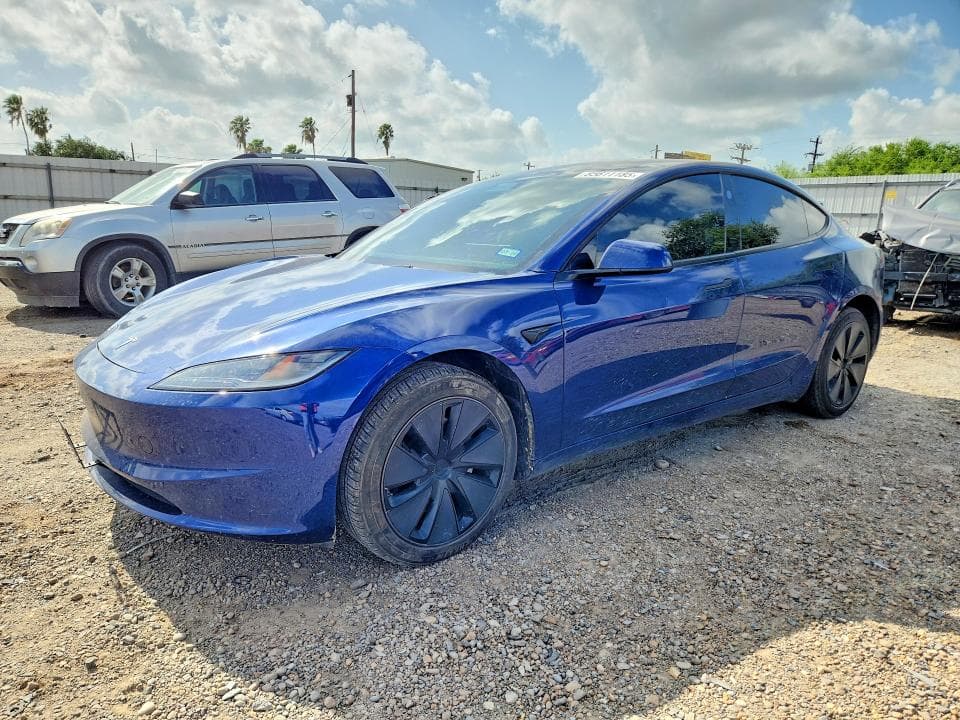2025 TESLA MODEL 3 - 1