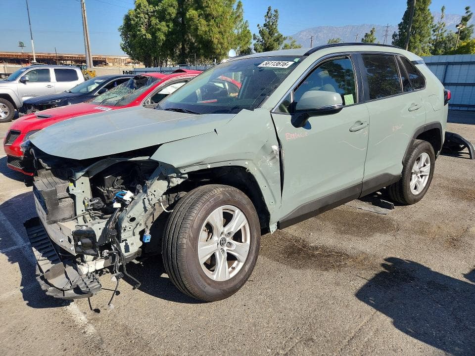 2019 TOYOTA RAV4 XLE - 1