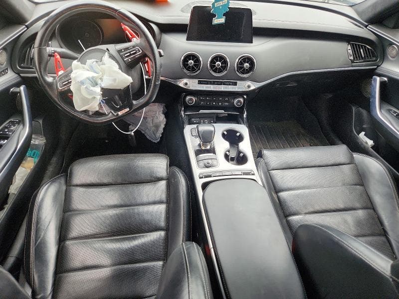 2018 KIA STINGER GT2 8