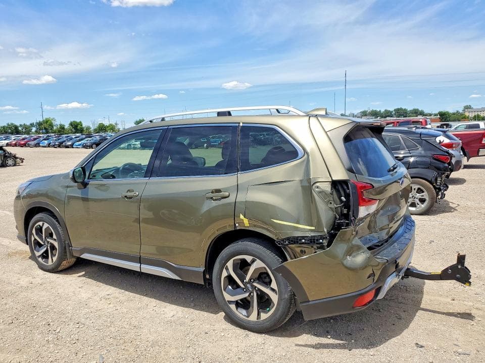 2022 SUBARU FORESTER TOURING 2