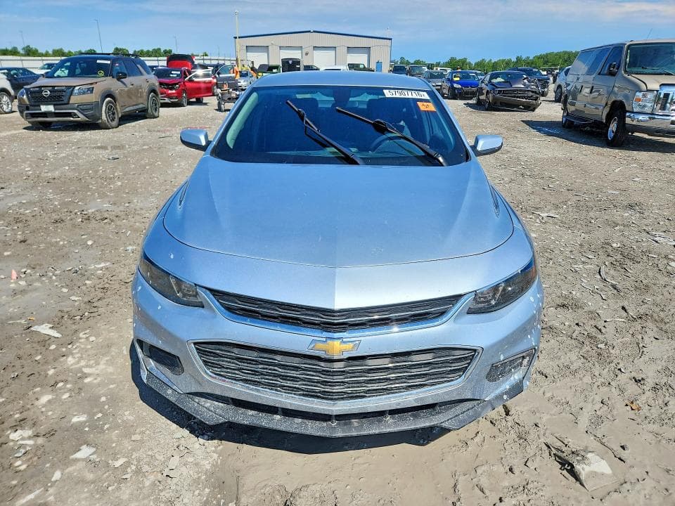 2017 CHEVROLET MALIBU LT 5