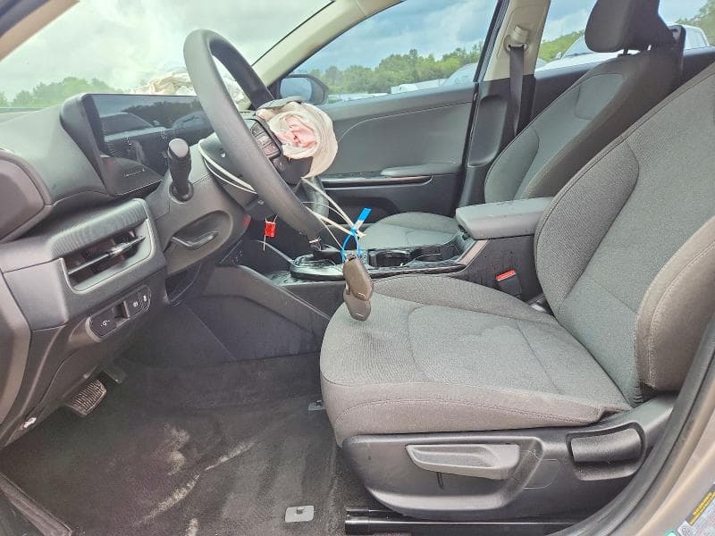 2025 KIA K4 LXS 7