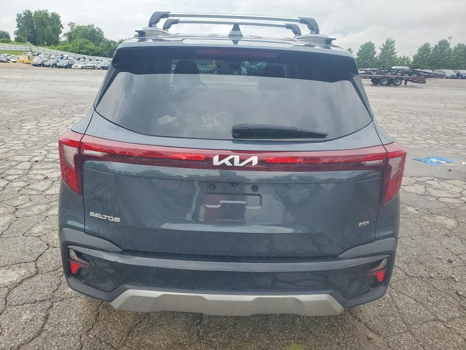 2025 KIA SELTOS EX 6