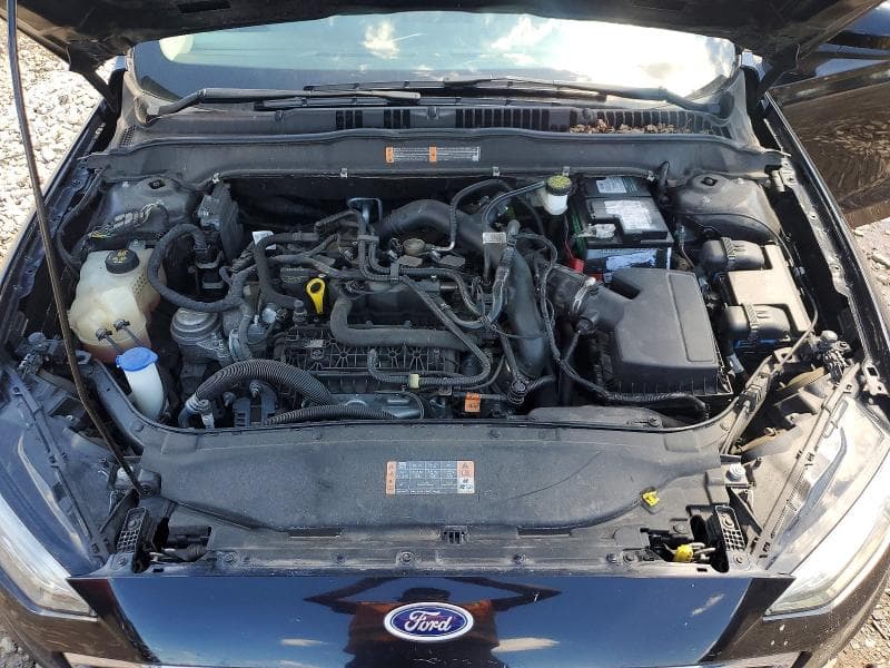 2019 FORD FUSION SE 11
