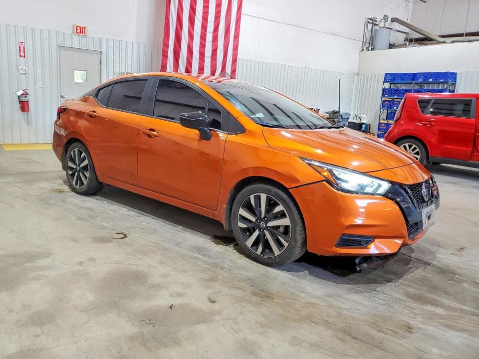 2022 NISSAN VERSA SR 4