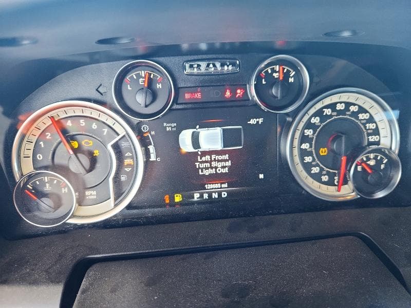 2018 RAM 1500 SLT 9