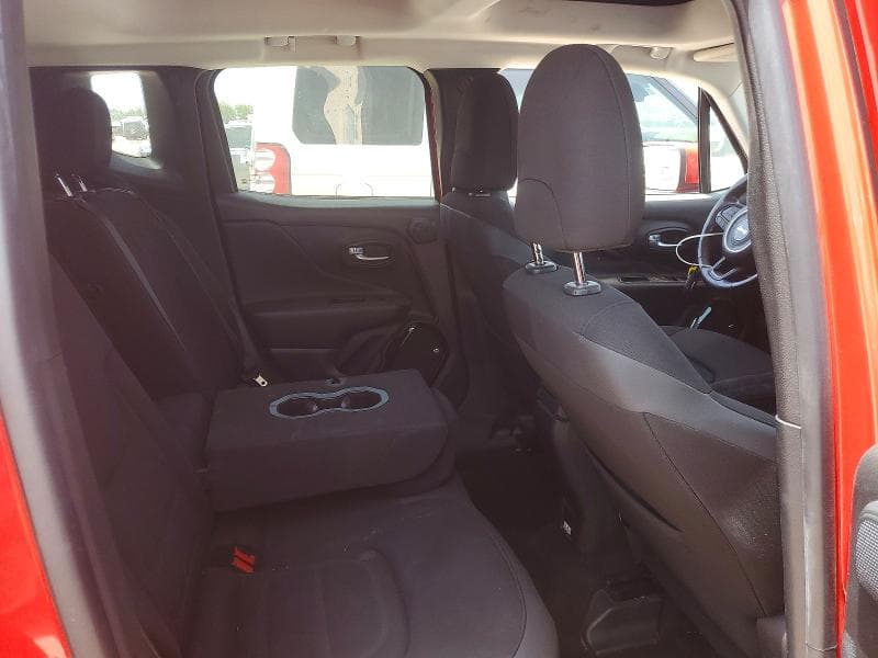 2017 JEEP RENEGADE 11