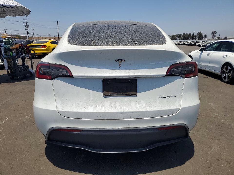 2023 TESLA MODEL Y 6