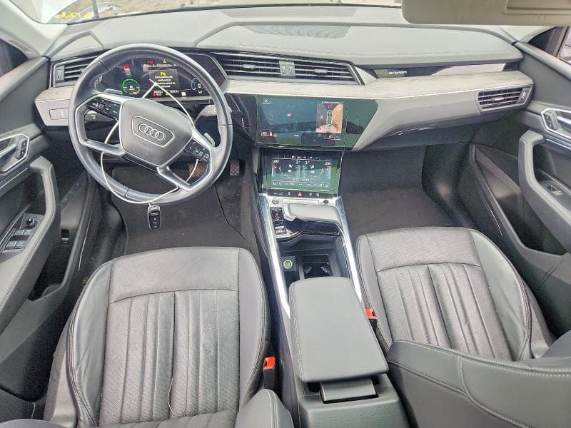 2021 AUDI E-TRON PREMIUM PLUS 8