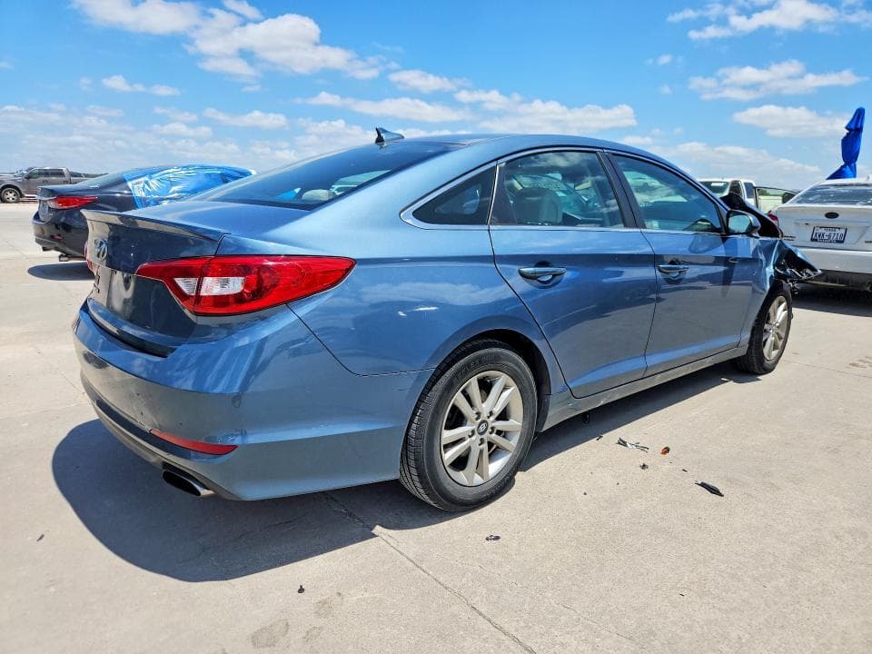 2017 HYUNDAI SONATA SE 3