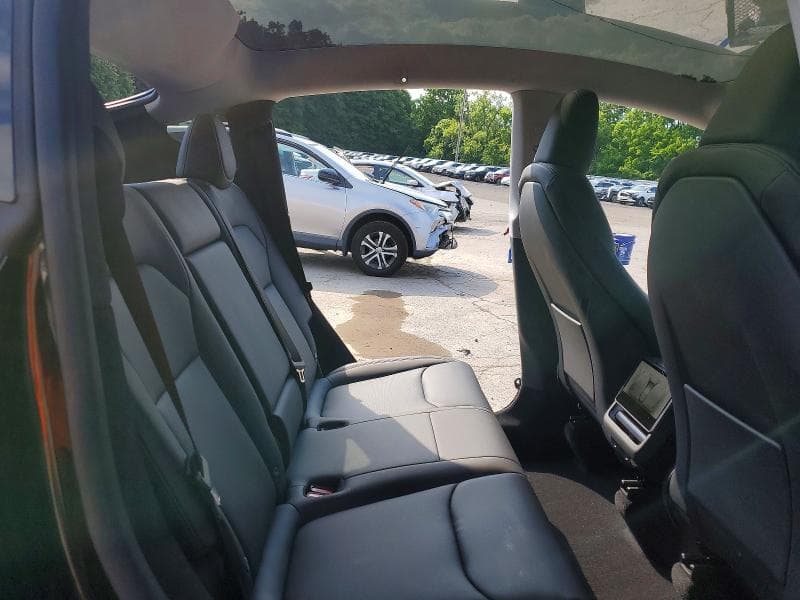 2026 TESLA MODEL Y 11